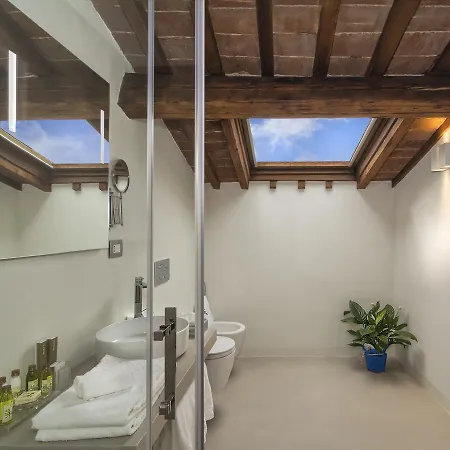 Palazzo Cini Luxury In Nocleg ze śniadaniem Piza
