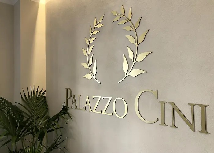 Palazzo Cini Luxury In Couette-café Pise
