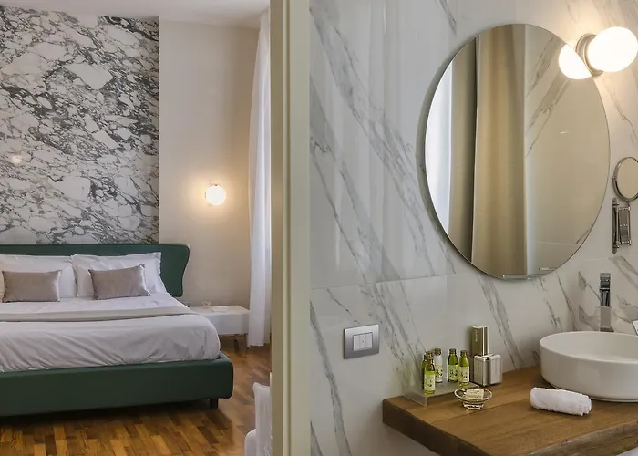 Palazzo Cini Luxury In 4* Pise