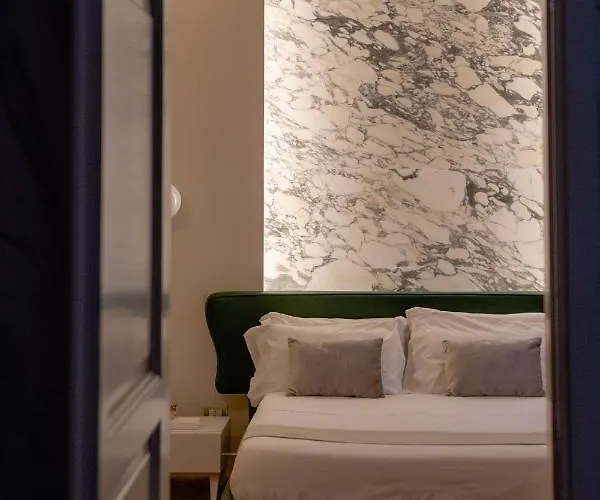 Palazzo Cini Luxury In Couette-café 4*