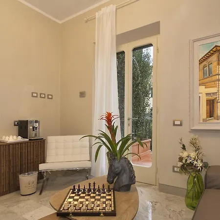 Palazzo Cini Luxury In Bed & Breakfast Pisa