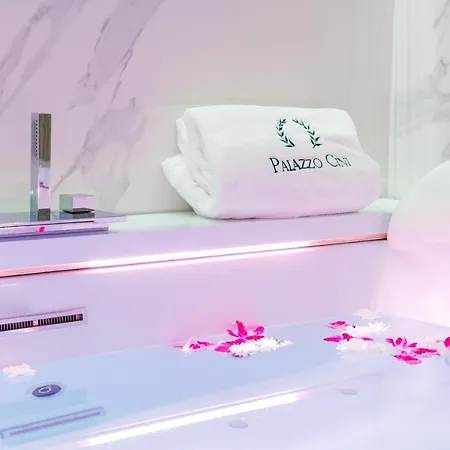 Palazzo Cini Luxury In Bed & Breakfast Pisa